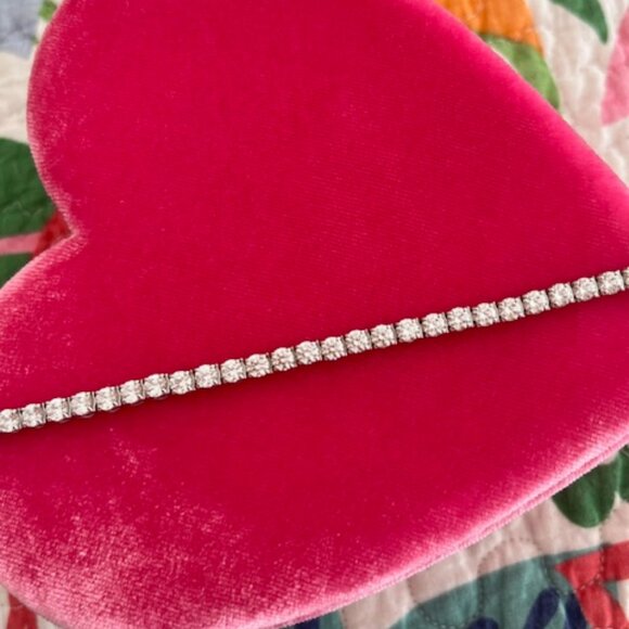 Swarovski tennis bracelet, new without tag - Picture 2 of 2